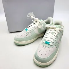 【中古美品】NIKE ナイキ WMNS AIR FORCE 1 '07 SE HQ1497-099 ウィメンズ エアフォース スニーカー シューズ 靴 【160-260405-as-23-izu】