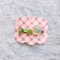 ボタンヘアクリップ(黄緑)