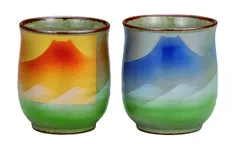 新品 九谷焼 夫婦湯のみ 富士連山