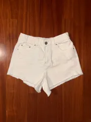 ZARA 白 デニム ショーツ ハーフパンツ