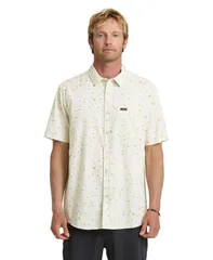 【送料無料】 クイックシルバー メンズ シャツ トップス Mens Classic ShortSleeve Shirt Bone White