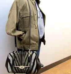 COACH 型番：26634 2WAYマディソンゼブラプリントショルダー