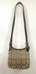 COACH 型番：ライトブラウン　スレ有り シグネチャーショルダーバッグ