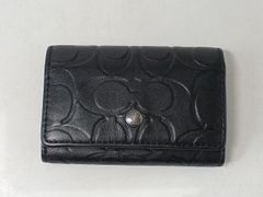 marimekkoマリメッコ折り財ブラック黒ウニッコ本革レザー型押し