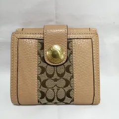 COACH 型番：ベージュ 2つ折りシグネチャーウォレット