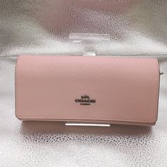 COACH 二つ折り財布 CW789 ピンク - メルカリ