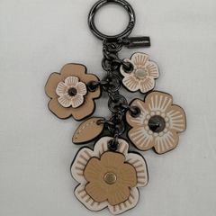 コーチ COACH ティーローズ バッグチャーム リベット キーホルダー