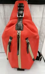 COACH 型番：70360 COACH トンプソンレザースリングパック