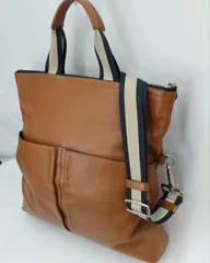 COACH 型番：F71722 ユニセックスなレザーバッグ コーチ　トートバッグ