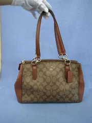 COACH 型番：F36718 シグネチャーショルダーバッグ