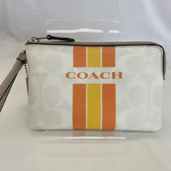 COACH 型番：F66463 ポーチ