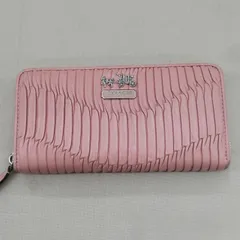 COACH 型番：ピンク 長財布