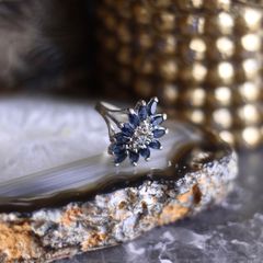 ヴィンテージ デザインアクセサリーリング指輪花フラワー遺品整理生前