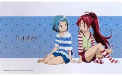 【中古】サプライ 劇場版 魔法少女まどか☆マギカ[新編]叛逆の物語 ラバーマット(プレイマット) さやか＆杏子/部屋着