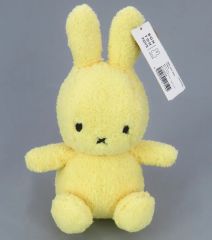 ミッフィー うさぎ SS ぬいぐるみ ゴールド miffy 卯年限定 2023年