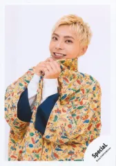 【中古】生写真(STARTO) SpeciaL/松尾龍/上半身/「SpeciaL LIVE 2025 4ever SpeciaL」グッズオフショット/公式生写真