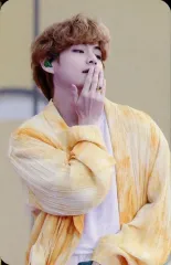 【中古】コレクションカード(男性) BTS(防弾少年団)/ブイ(V)/ライブフォト・裏面黒/「BTS MOVIE WEEKS」上映第4弾『2021 BTS MUSTER SOWOOZOO 【4Kリマスター特別編集版】』入場者特典オリジナルフォトカード