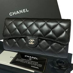 シャネル CHANEL Vステッチ シャブロン ラムスキン 三つ折り財布