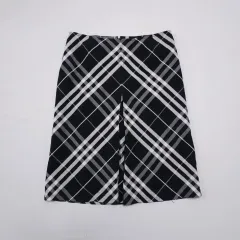 バーバリー ブルーレーベル ブラック チェック スカート