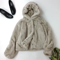 ZARA ザラ ショートフェイクファーコート フード (KY＋1907)26F