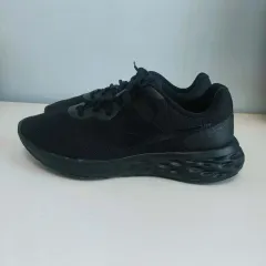 ナイキ レボリューション6 スニーカー ランニングシューズ/280/ヴィンテージ24時/日