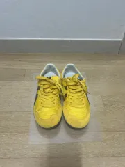 オニツカタイガー セラノ 黄色