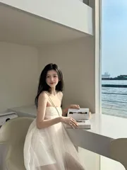 送料無料 ドレス ワンピース レディース 高見え 上品 結婚式 成人式 リゾート 誕生日 ドレス 抹胸 Aライン ハイウエスト ノースリーブ ホワイト S M L かわいい スタイリッシュ