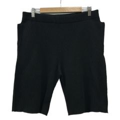 イッセイミヤケ　オム　プリッセ　ハーフパンツ　黒 オムプリッセ イッセイ ミヤケHOMME PLISSE ISSEY MIYAKE プリーツ