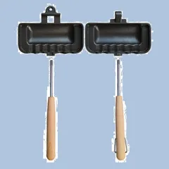 一人用 1枚食べパン専用 上下分離型 軽量化 フッ素樹脂加工 取っ手が取れる 木製ハンドル お手入れ簡単 直火式 丸洗い 焦げ付きにくい キャンプ ホットサンドメーカー アウトドア 分解 AKINOYAMA 取り外し コンパクト(ブラック)