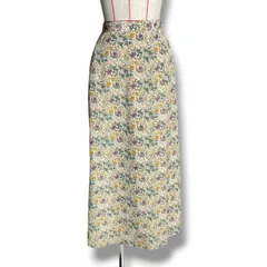 TOCCA × LIBERTY トッカ リバティ コラボ LIBERTY DE CHINE スカート フラワー 花柄 ロングスカート オンワード マルチカラー サイズ0 レディース 春 夏 ゴーゴー古着マルイファミリー溝口店 22 No.632のサムネイル