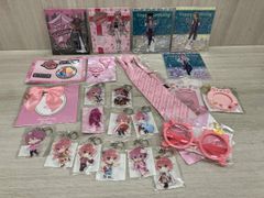 すとぷり さとみ グッズセット ロゼット アクリルキーホルダー - メルカリ