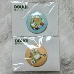 新品バッジ2個まとめ