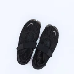 240 NIKEエアリフト 0406H1