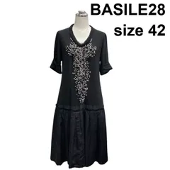 ◇ バジーレベントット BASILE28 ロングワンピース オーバルネック 切替 異素材 ビーズ装飾 黒 カシミア シルク他 42 L レディース Z6B376のサムネイル