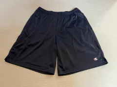- Champion ハーフパンツ (ネイビー) M 30-34