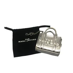 マークジェイコブス キーホルダー ナノトートチャーム シルバー MARC JACOBSのサムネイル