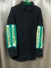 ブラック パッチ デニム シャツ