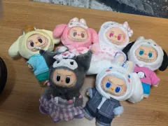 ポップマート ラブブ X サンリオ クロミ