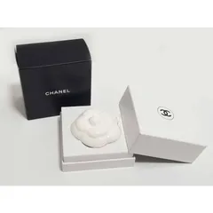 未使用 シャネル CHANEL アロマ カメリア ペーパーウエイト 文鎮 ホワイト 陶器 セラミックのサムネイル