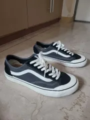 VANS 270