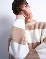 トップマン メンズ アウター ニット・セーター レギュラーフィット クルーネック セーター Topman regular fit striped crew neck sweater in stone and STONE ストーン