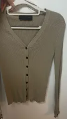 ZARA ザラ ニット ZARA ベージュ ゴージ Vネック カーディガン