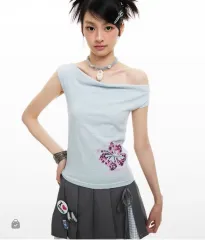 ウールモロ--ン flower top