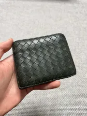 BOTTEGA VENETA ボッテガ・ヴェネタ イントレチャート 二つ折り財布