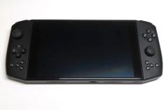 【中古】PCハード ゲーミングモバイルPC AYANEO 2021 Pro 1TB (DARK STAR) [AYA214801B]