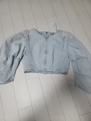 ザラ デニム クロップド ブラウス ファー パフ 長袖 xs