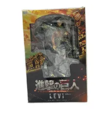 美品 プルクラ リヴァイ フィギュア 進撃の巨人