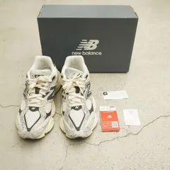 正規 美品 25SS New Balance ニューバランス 9060 イヤー オブ ザ スネーク スニーカー シューズ U9060SNA パイソン柄 ベージュ系 1917Q♪