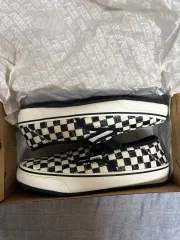 VANS チェック スニーカー (270) (未開封商品)