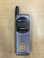 IDO 522G 東芝 TOSHIBA ガラケー スケルトン 実機 レトロ - メルカリ